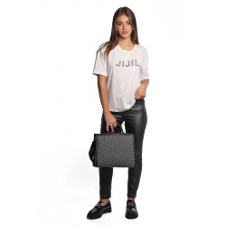 t-shirt jijil DONNA PANNA - JPI24TS319 vista completo indossato
