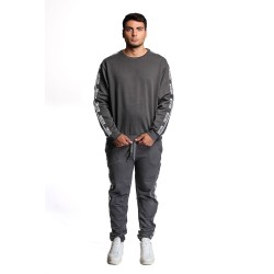 felpa moschino UOMO NERA 0555 - V1A1791 - 4424 vista frontale completo